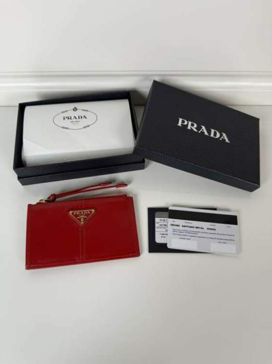 Picture of Prada Wallets _SKUfw240129376fw